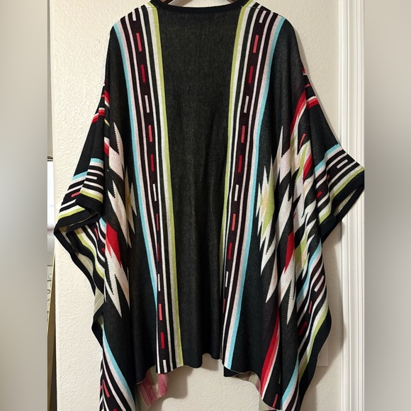 Rancho Estancia Knit Poncho, Cape. Soft Viscose Knit. Multicolor on Black. - Picture 2 of 12